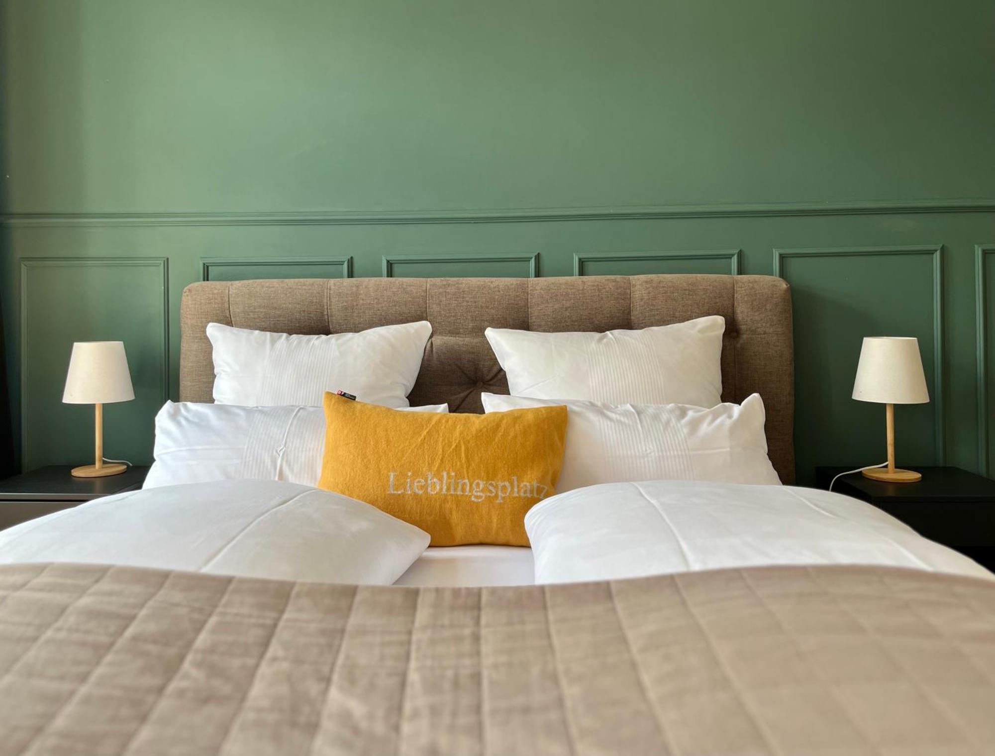 Burgblickhotel Бернкастель-Кюс Экстерьер фото